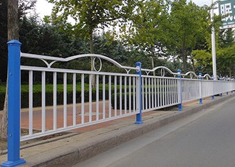 江蘇南京浦口區人行道護欄